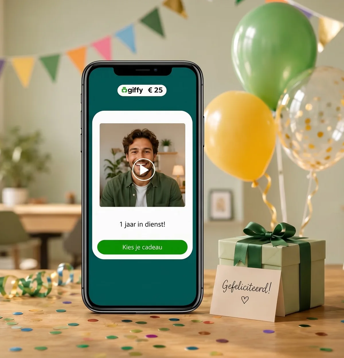 Medewerker ontvangt via de Giffy-app een persoonlijke videoboodschap en een beloning van €25 bij 1 jaar in dienst, met ballonnen en een cadeautje op tafel